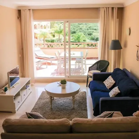 Family In With Pool * Marbella